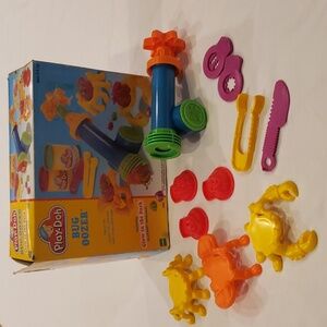 Vintage 90's Hasbro Play-Doh Bug Oozer